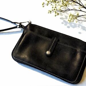 VINTAGE FOSSIL Clutch Wristlet Black Leather FAST SHIPPING 3336-23